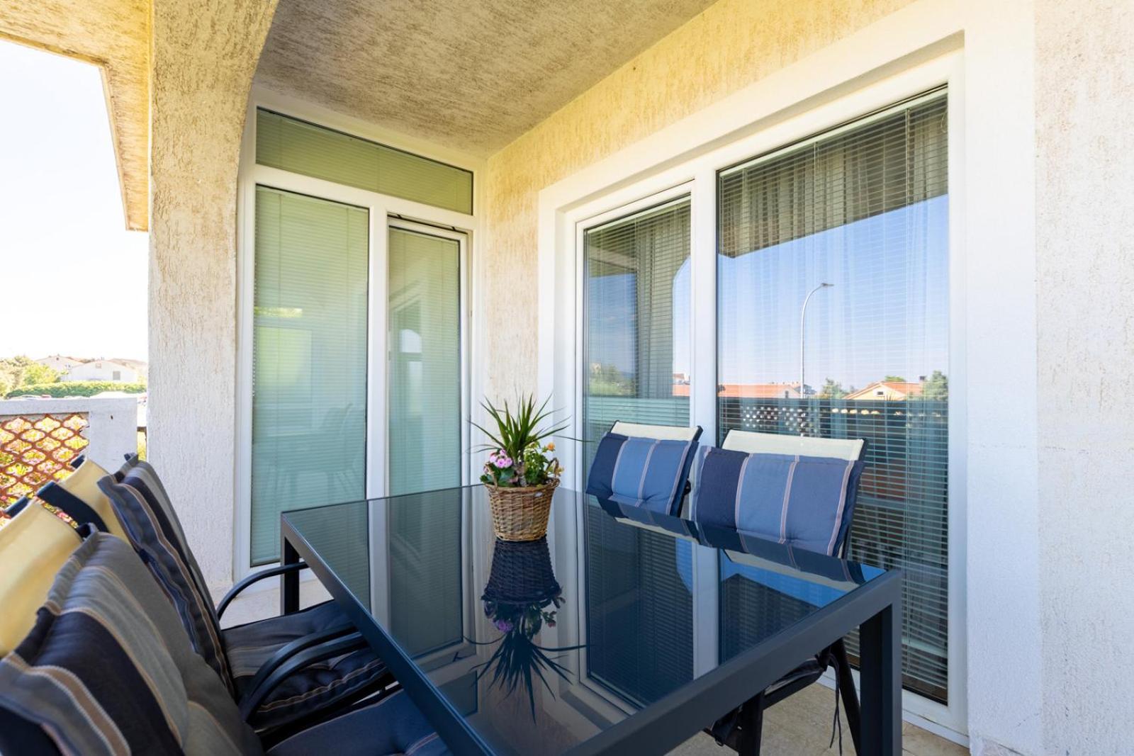 Apartment Meri Krk Town Bagian luar foto